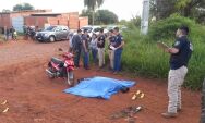 Homem &eacute; executado com 14 tiros ap&oacute;s receber liga&ccedil;&atilde;o para emboscada
