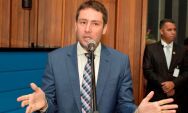 Deputado quer criar normas para vestimentas dos profissionais da Educa&ccedil;&atilde;o