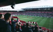 Campe&atilde;o do novo Mundial de Clubes poder&aacute; faturar at&eacute; R$ 716 milh&otilde;es, anuncia Fifa