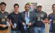 Time adulto de voleibol de Rio Verde conquista o 2&ordm; lugar no 1&ordm; torneio de Volei em Coxim
