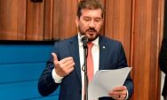 Projeto determina comunica&ccedil;&atilde;o sobre viol&ecirc;ncia virtual por escolas e unidades de sa&uacute;de