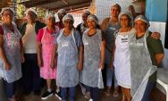 Curso de produ&ccedil;&atilde;o artesanal de embutidos e defumados capacita fam&iacute;lias na AAVC de Coxim