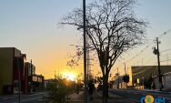 Segunda-feira com muitas nuvens e queda de temperatura em Coxim
