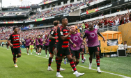 Flamengo vence Chelsea por 3 a 1 e fica perto da classifica&ccedil;&atilde;o na Copa do Mundo de Clubes da Fifa
