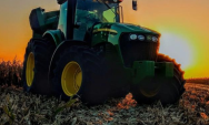Governo Federal entrega tratores a 12 munic&iacute;pios de MS fortalecendo agricultura familiar