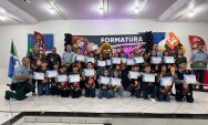 Pol&iacute;cia Militar realiza formatura do PROERD em escolas particulares de Coxim