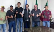 Presidente da C&acirc;mara participa de reuni&atilde;o com prefeito e atletas sobre a 1&ordf; Corrida Rio Verde