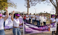 Popula&ccedil;&atilde;o se mobiliza em S&atilde;o Gabriel do Oeste pelo fim da viol&ecirc;ncia contra a mulher

