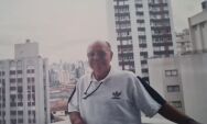  A medicina sob a Luz de Velas: A Eternidade
do  primeiro m&eacute;dico de Coxim; Dr. &Aacute;lvaro Fontoura 
