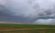 Inmet emite alerta para chuvas intensas e ventos fortes em Mato Grosso do Sul at&eacute; ter&ccedil;a-feira
