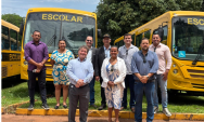 Coxim recebe dois novos &ocirc;nibus escolares com acessibilidade
