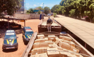 Pol&iacute;cia apreende 300 mil ma&ccedil;os de cigarros em caminh&atilde;o na BR-163
