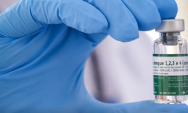 Come&ccedil;a vacina&ccedil;&atilde;o de 1,2 milh&atilde;o de profissionais de sa&uacute;de contra dengue
