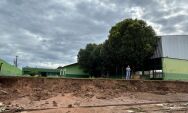 Antes da queda de muro em escola de Coxim chuva j&aacute; havia castigado bastante a cidade