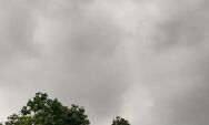 Domingo come&ccedil;a com chuva e tempo abafado em Coxim
