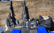 PRF apreende quase 3 toneladas de drogas e armas em caminh&atilde;o na BR-163
