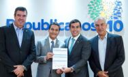 Sa&iacute;da de Beto Pereira do PSDB e janela partid&aacute;ria aceleram "dan&ccedil;a das cadeiras" 