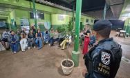 Pol&iacute;cia Civil e Militar realizam palestras em escola de Pedro Gomes sobre preven&ccedil;&atilde;o ao crime 