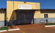 Preso faz buraco em cela para agredir outro interno em MS