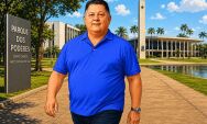 Partido Agir anuncia jornalista como pr&eacute;-candidato a governador
