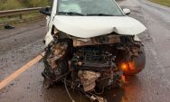 Vereador de Coxim escapa ileso de grave acidente na BR-163 ap&oacute;s carro rodar na pista 