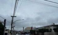 Frente fria derruba temperaturas e muda rotina dos moradores em Coxim nesta segunda-feira