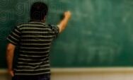 Mais da metade dos cursos EAD de forma&ccedil;&atilde;o de professores t&ecirc;m baixa avalia&ccedil;&atilde;o no Enade