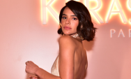 Bruna Marquezine revisita fase dif&iacute;cil e namoro com Neymar: 'Chorava muito'