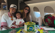 Raphinha e esposa se pronunciam ap&oacute;s boatos de dificuldades financeiras