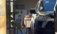 Quatro suspeitos s&atilde;o presos em opera&ccedil;&atilde;o por morte de mulher encontrada com tiro na testa