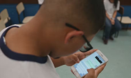 Proibição do uso de celular em escolas é aprovada por comissão