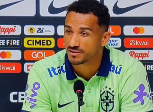 Danilo, lateral da Sele&ccedil;&atilde;o Brasileira, surpreende ao falar de psican&aacute;lise