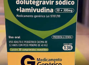 SUS adquire tecnologia para produzir principal rem&eacute;dio contra o HIV
