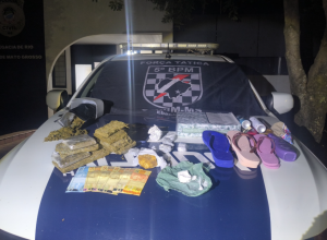 Pol&iacute;cia Militar prende homem de 56 anos por tr&aacute;fico de drogas e apreende mais de 2 quilos 