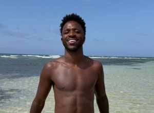 Vini Jr abre &aacute;lbum de fotos na Jamaica e mostra imagem rom&acirc;ntica com Virginia Fonseca