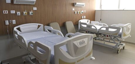 Governo de MS e Hospital do C&acirc;ncer entrega terceiro andar com 32 novos leitos &agrave; popula&ccedil;&atilde;o