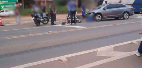 Acidente entre caminh&atilde;o, carro e motocicleta deixa um morto na BR-163
