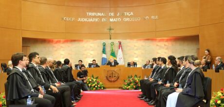 Tribunal de Justi&ccedil;a de MS empossa 17 novos ju&iacute;zes substitutos 
