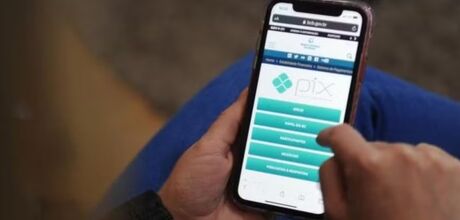 O que muda na fiscaliza&ccedil;&atilde;o da Receita sobre compras com cart&otilde;es e PIX? Veja perguntas e respostas