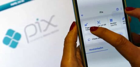Boletos podem ser pagos por Pix a partir desta segunda-feira

