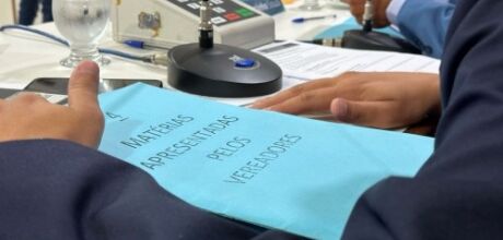 C&acirc;mara de Coxim aprova reforma administrativa, revoga gratifica&ccedil;&otilde;es e valoriza servidores 