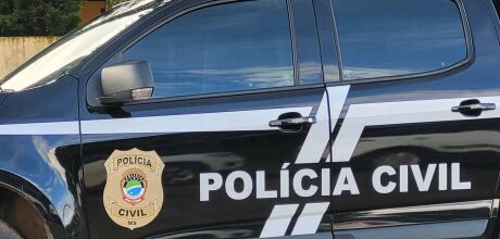 Propriet&aacute;rio encontra novilha abatida em frente ao port&atilde;o de sua ch&aacute;cara, em Rio Verde