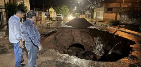 Chuva intensa de mais de 81 mm causa transtornos em Coxim
