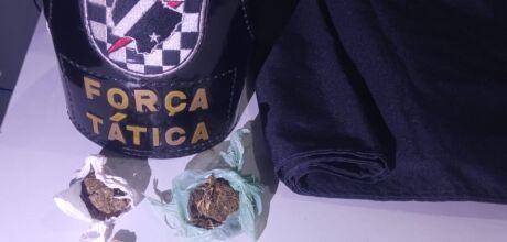 For&ccedil;a T&aacute;tica prende jovem por tr&aacute;fico de drogas em Rio Verde 
