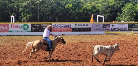 La&ccedil;o Comprido: S&atilde;o Gabriel do Oeste se prepara para um fim de semana de tradi&ccedil;&atilde;o e entretenimento
