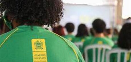 Paralisa&ccedil;&atilde;o na rede estadual de ensino de MS deixa 290 mil alunos sem aula nesta quarta (23)
