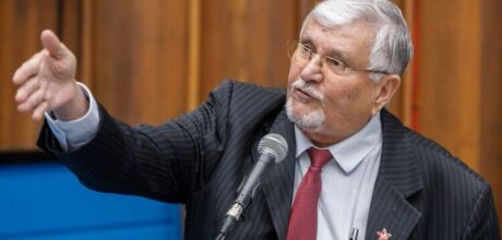 Zeca do PT solicita po&ccedil;o artesiano com sistema de capta&ccedil;&atilde;o de &aacute;gua para
assentamentos de Coxim