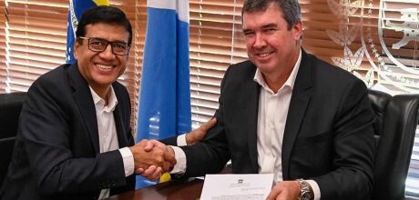 Governo de MS assina incentivo fiscal para f&aacute;brica de celulose de R$ 16 bilh&otilde;es