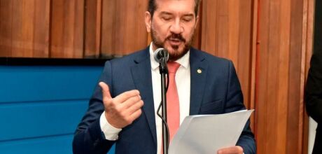 Projeto determina comunica&ccedil;&atilde;o sobre viol&ecirc;ncia virtual por escolas e unidades de sa&uacute;de