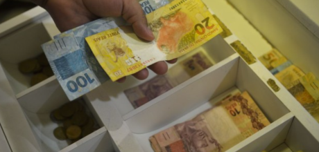 Portabilidade de consignado para CLT entre bancos come&ccedil;a a valer